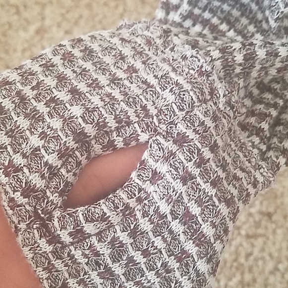 NWOT! Free People Bk Cropped Sweater Wine sz SM - Picture 6 of 7